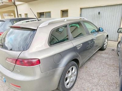 Usata Alfa Romeo 159 120 CV (88 kW) 2007 Grigio Station wagon