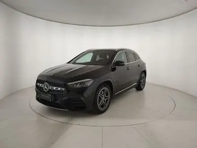 Usata Mercedes GLA180 AMG line 116 CV (85 kW) 2025 Nero SUV