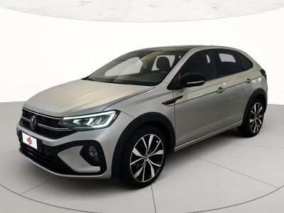 Usata VW Taigo R-line 110 CV (80 kW) 2023 Reflex silver metallizzato nero SUV