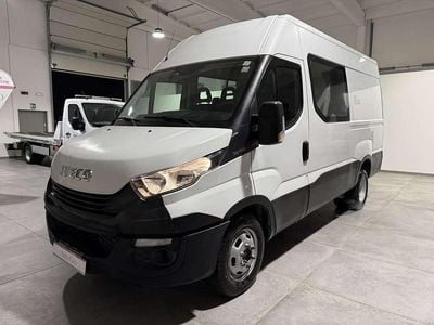 Occasion Iveco Daily 136 ch (100 kW) 2017 Blanc Berline