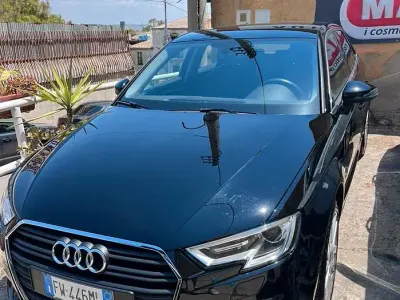 Usata Audi A3 110 CV (80 kW) 2019 Nero Berlina