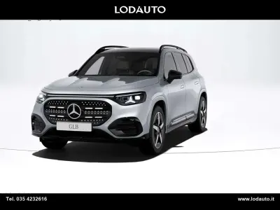 Nuova Mercedes GLB250 Premium 200 kW (272 CV) 2026 Argento SUV