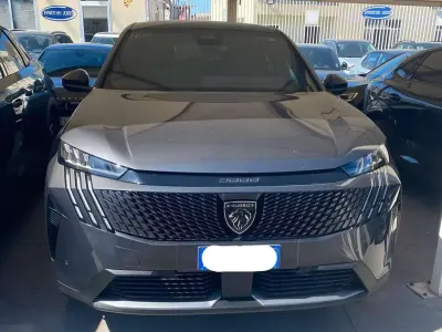 Usata Peugeot 3008 Allure 150 CV (110 kW) 2025 Grigio SUV
