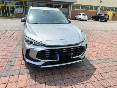 Usata MG ZS Luxury 197 CV (144 kW) 2025 SUV