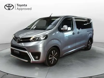 Usata Toyota Proace Executive 144 CV (105 kW) 2024 Argento Monovolume