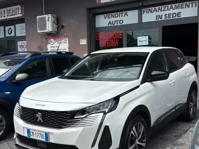 Usata Peugeot 3008 131 CV (96 kW) 2023 Bianco SUV