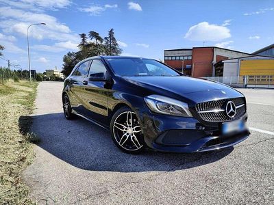 Usata Mercedes A200 Premium 136 CV (100 kW) 2017 Nero Berlina