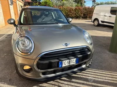 Usata Mini One D 95 CV (69 kW) 2016 Marrone Utilitaria