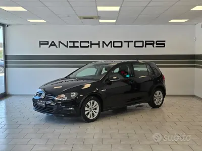 Usata VW Golf VII Highline 110 CV (80 kW) 2016 Bianco Berlina