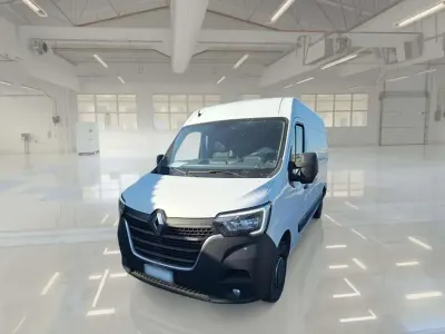 Usata Renault Master 136 CV (100 kW) 2022 Bianco Monovolume