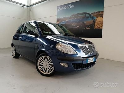 Usata Lancia Ypsilon 80 CV (58 kW) 2005 Blu Utilitaria