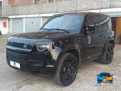 Usata Land Rover Defender SE Dynamic 249 CV (183 kW) 2023 Nero SUV