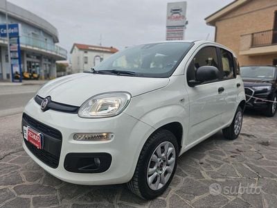 Usata Fiat Panda Easy 70 CV (51 kW) 2018 Bianco Utilitaria