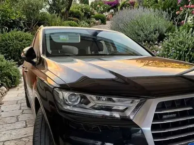 Usata Audi Q7 Business 231 CV (169 kW) 2019 Nero SUV