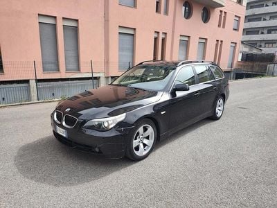 Usata BMW 530 235 CV (172 kW) 2009 Nero Station wagon