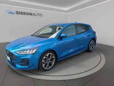 Usata Ford Focus ST-Line X 116 CV (85 kW) 2023 Blu desert Berlina