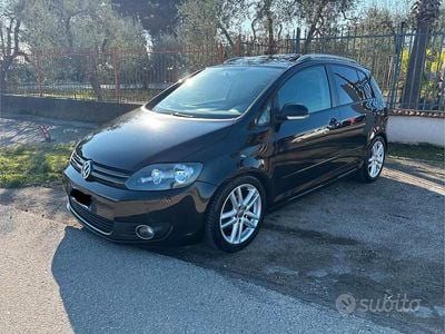 Usata VW Golf VI 105 CV (77 kW) 2011 Utilitaria