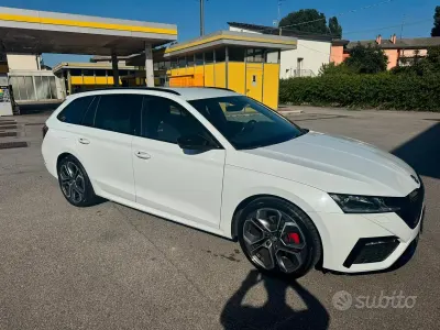 Usata Skoda Octavia RS 200 CV (147 kW) 2021 Bianco Station wagon