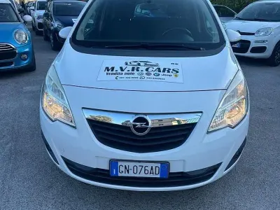 Gebraucht Opel Meriva Cosmo 120 PS (88 kW) 2013 Weiß Van / Kleinbus