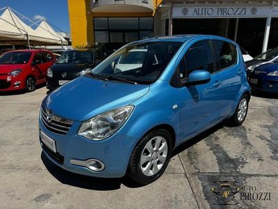 Usata Opel Agila 65 CV (47 kW) 2009 Blu Utilitaria