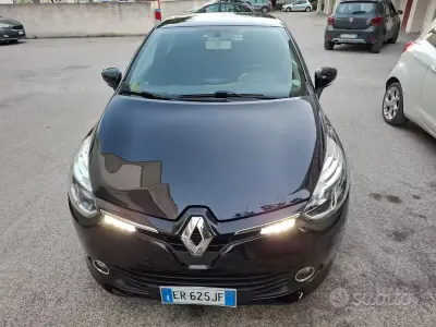 Usata Renault Clio IV 90 CV (66 kW) 2013 Berlina