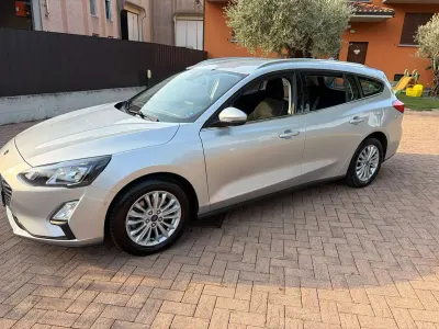 Usata Ford Focus Business Edition 125 CV (91 kW) 2021 Argento Station wagon