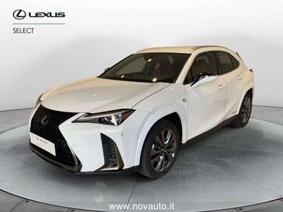 Lexus UX 200