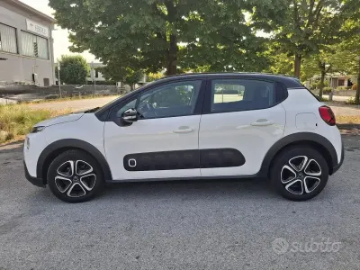 Usata Citroën C3 Shine 82 CV (60 kW) 2018 Bianco Utilitaria