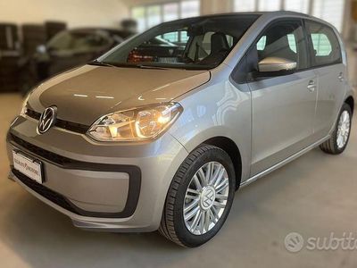 Usata VW up! Move 68 CV (50 kW) 2021 Grigio Utilitaria