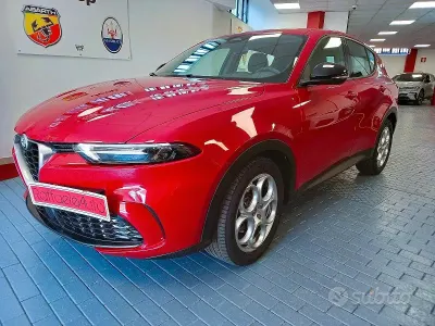 Usata Alfa Romeo Tonale 131 CV (96 kW) 2023 Rosso SUV