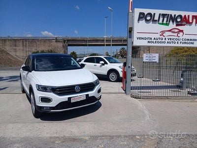 Usata VW T-Roc Advance 116 CV (85 kW) 2019 Grigio SUV