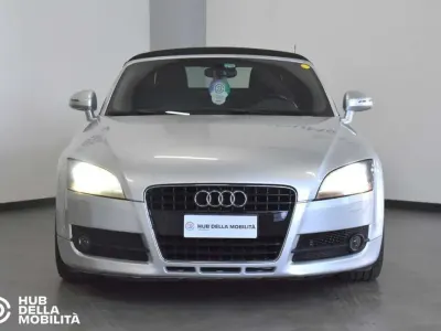 Usata Audi TT Roadster S-Line 200 CV (147 kW) 2008 Argento Cabrio