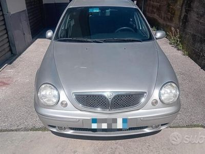 Lancia Lybra