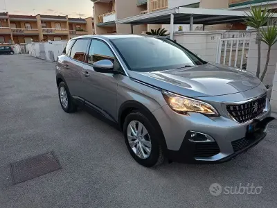 Usata Peugeot 3008 120 CV (88 kW) 2017 Grigio SUV