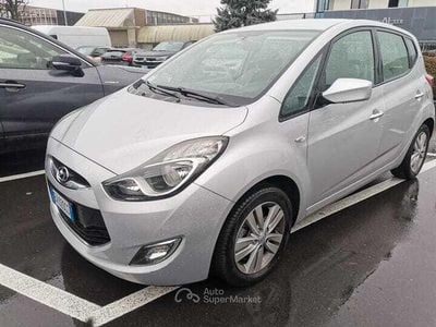 Usata Hyundai ix20 90 CV (66 kW) 2014 Argento Utilitaria