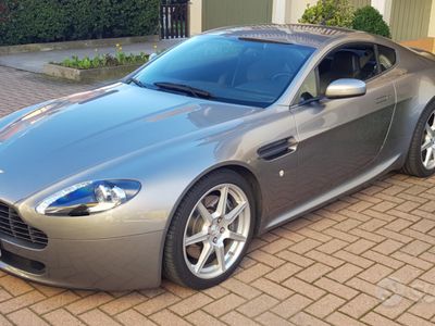 usata Aston Martin Vantage V8 Vantage Coupé