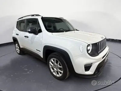 Usata Jeep Renegade Altitude 130 CV (95 kW) 2024 Bianco SUV