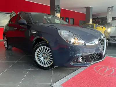 Usata Alfa Romeo Giulietta Business 120 CV (88 kW) 2018 Grigio Utilitaria