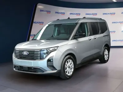 Usata Ford Tourneo Courier Titanium 125 CV (91 kW) 2025 Argento Monovolume