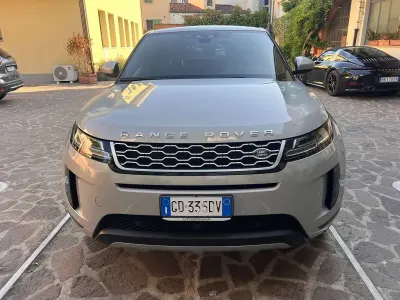 Usata Land Rover Range Rover evoque S 150 CV (110 kW) 2020 Argento SUV