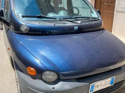 Usata Fiat Multipla 105 CV (77 kW) 2000 Blu Monovolume