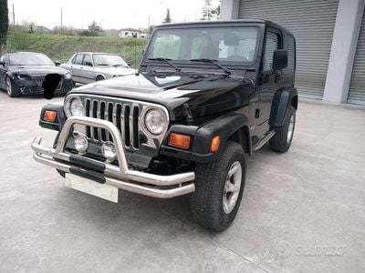 Usata Jeep Wrangler Sport 1998 Nero SUV