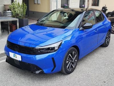 Usata Opel Corsa 100 CV (73 kW) 2024 Blu Utilitaria