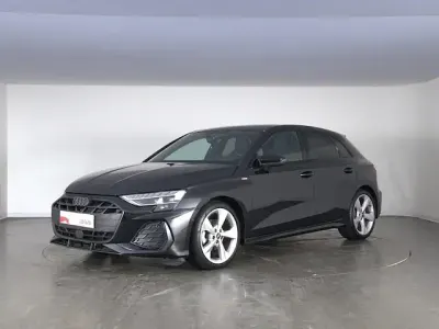 Usata Audi A3 S-Line 150 CV (110 kW) 2025 Nero mito metallizzato Berlina