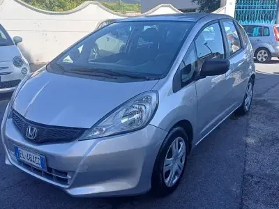 Begagnad Honda Jazz Trend 90 HK (66 kW) 2012 Halvkombi