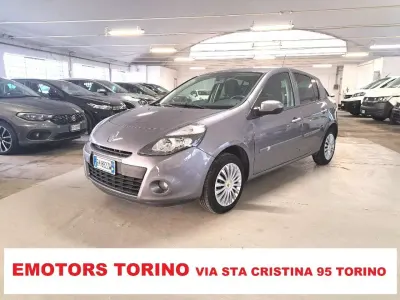 Usata Renault Clio II 75 CV (55 kW) 2011 Antracite Berlina