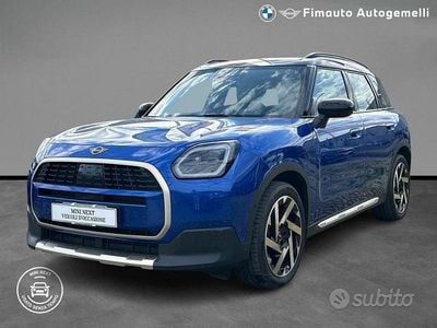 Begagnad Mini Countryman Favoured 170 HK (125 kW) 2024 Blå SUV