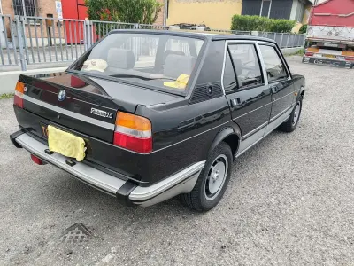 Usata Alfa Romeo Giulietta Ti 129 CV (94 kW) 1982 Berlina