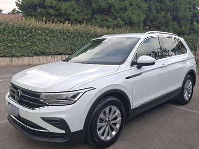 Usata VW Tiguan Life 150 CV (110 kW) 2023 Bianco SUV