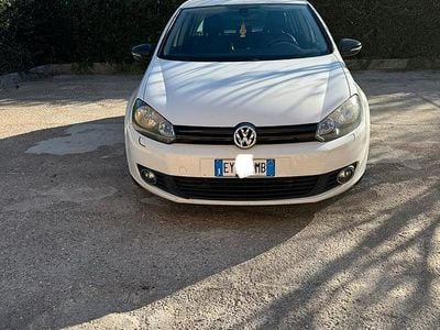 Usata VW Golf VII 105 CV (77 kW) 2012 Bianco Berlina